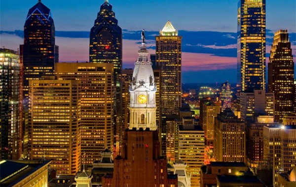 Tháp đồng hồ Philadelphia City Hall (Mỹ) được hoàn thành vào năm 1901 với chiều cao 167 mét do kiến trúc sư John McArthur thiết kê.